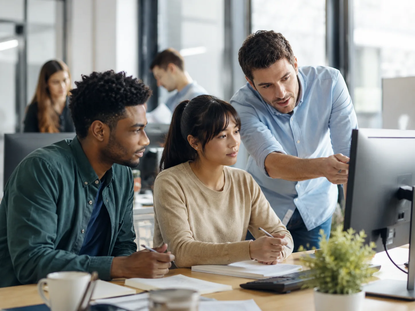 Stage et alternance : apprendre au contact du terrain